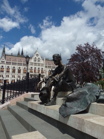 Budapest en 4 días - Blogs of Hungary - Segundo día: Recorriendo Pest (18)