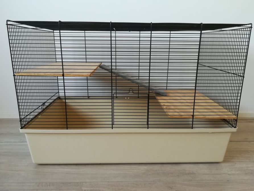 Langwerpig grijnzend Detecteerbaar Aangeboden: grote hamsterkooi - Hamsterforum