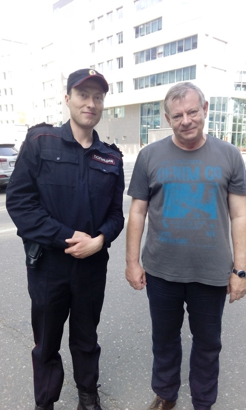 Где снимали балабол 6. Где снимали сериал балабол. Одинокий волк ОМОНОВЕЦ  Григорий. Балабол съемка в Королеве. Фото со съемок 2 сезона балабол.