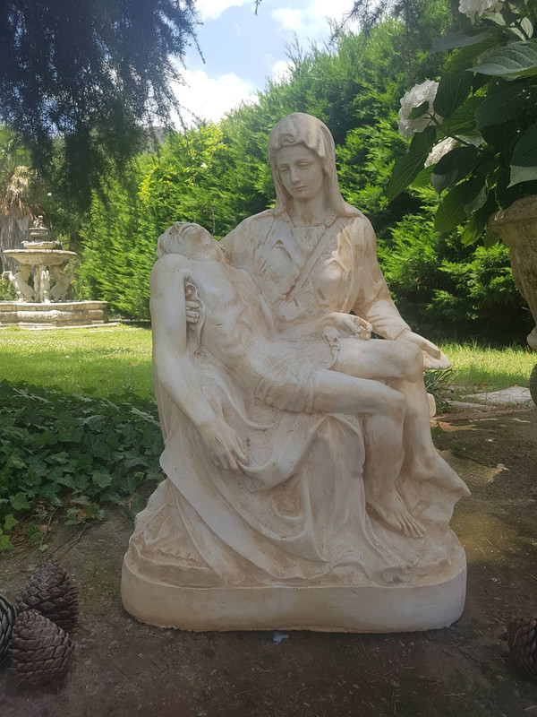 STATUA DELLA PIETA/' DI MICHELANGELO IN CEMENTO MARMO PIETRA 70cm