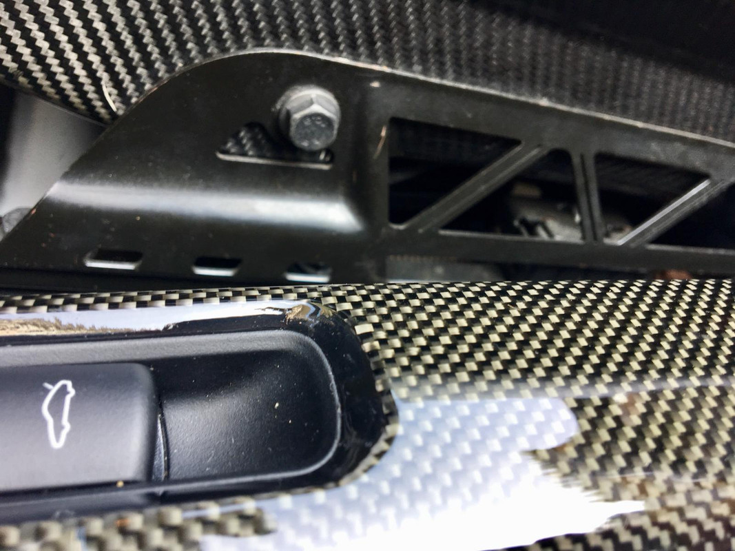 2detailcarbonstraight.jpg