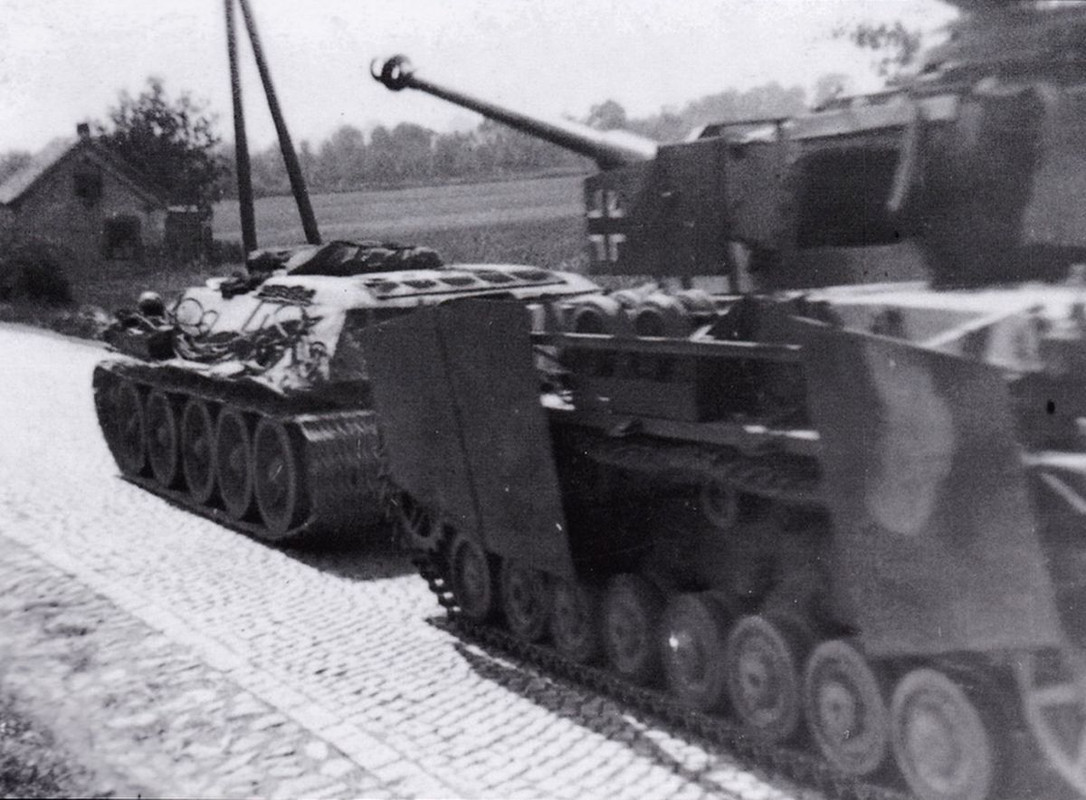 K v т. Т34 тягач ВОВ. Брэм т-34. Т-34 тягач. Тягач т-34т немецкий.