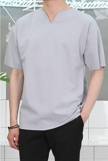 cutout_v-neck.png